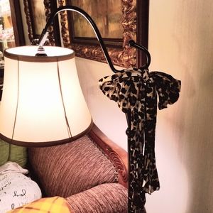 🎄4 for $20! Cheetah print scarf